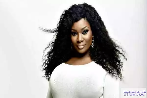 Photos: Toolz In Nasty Drama With Fans After Revealing She Is Bleaching